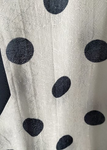 Uzun Kollu Puantiyeli V Yaka Kadın Tunik - Görsel 5