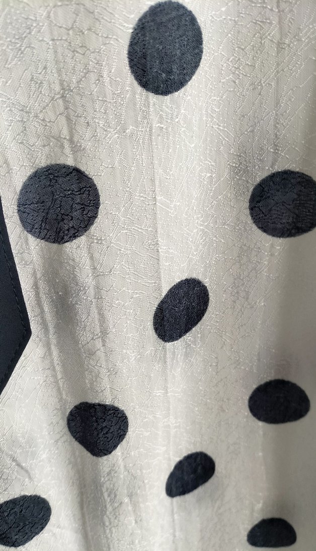 Uzun Kollu Puantiyeli V Yaka Kadın Tunik - Görsel 5