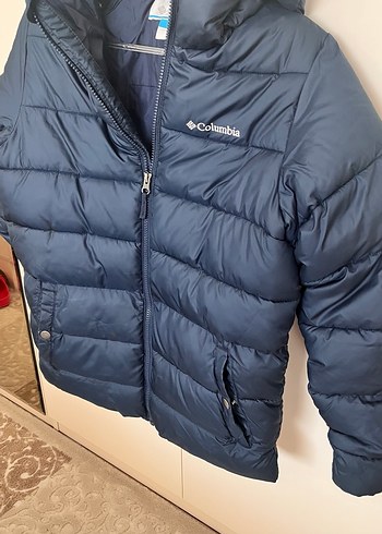 Columbia 9 Yaş