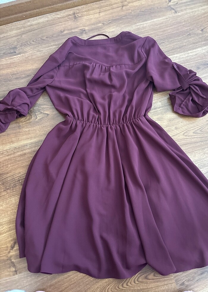 Mürdüm rengi volanlı şık elbise - Görsel 4