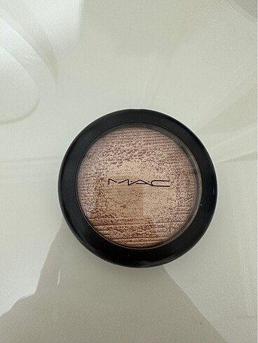 Mac Whısper Of Gilt Bronzer