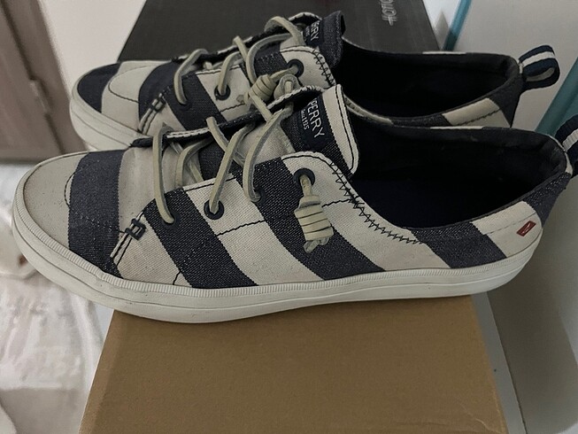 39 Beden Speery çizgili mavi sneaker