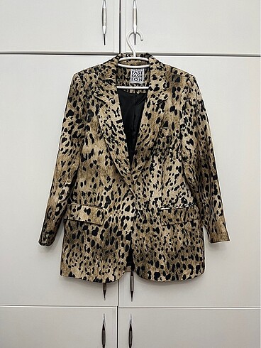 Saten Leopar Blazer Ceket