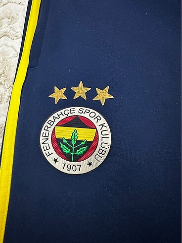 s/m Beden Fenerbahçe A Takım Profesyonel 2015 Yılı Eşofman Seti