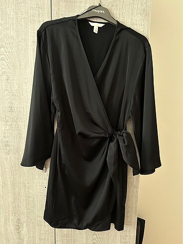H&M saten elbise