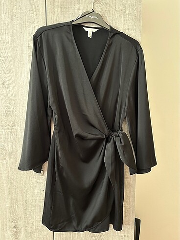 H&M H&M saten elbise