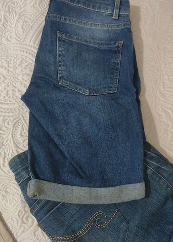 Bej ve Mavi Kadın Kot Şortlar - Görsel 6