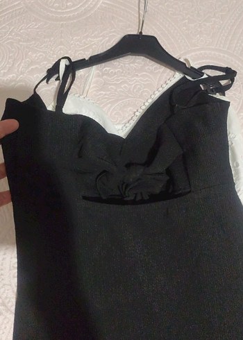 Uzun Siyah Drapeli Askılı Elbise - Görsel 5