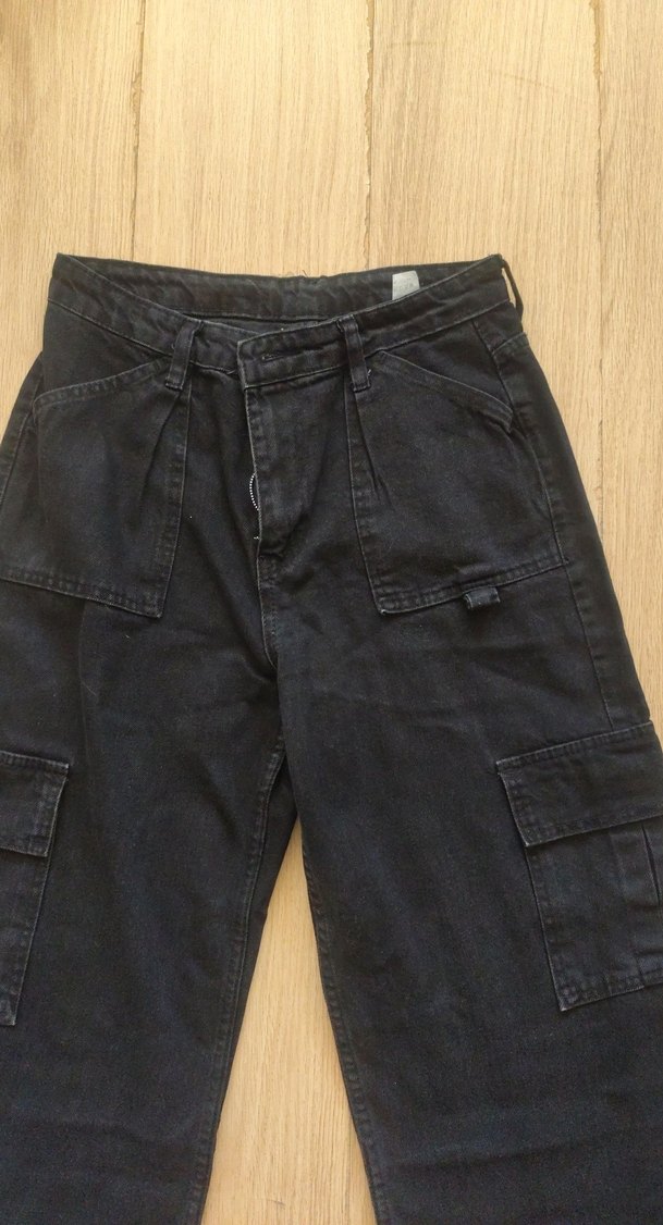 Kadın Siyah Bol Kesim Kemerli Denim Pantolon - Görsel 2