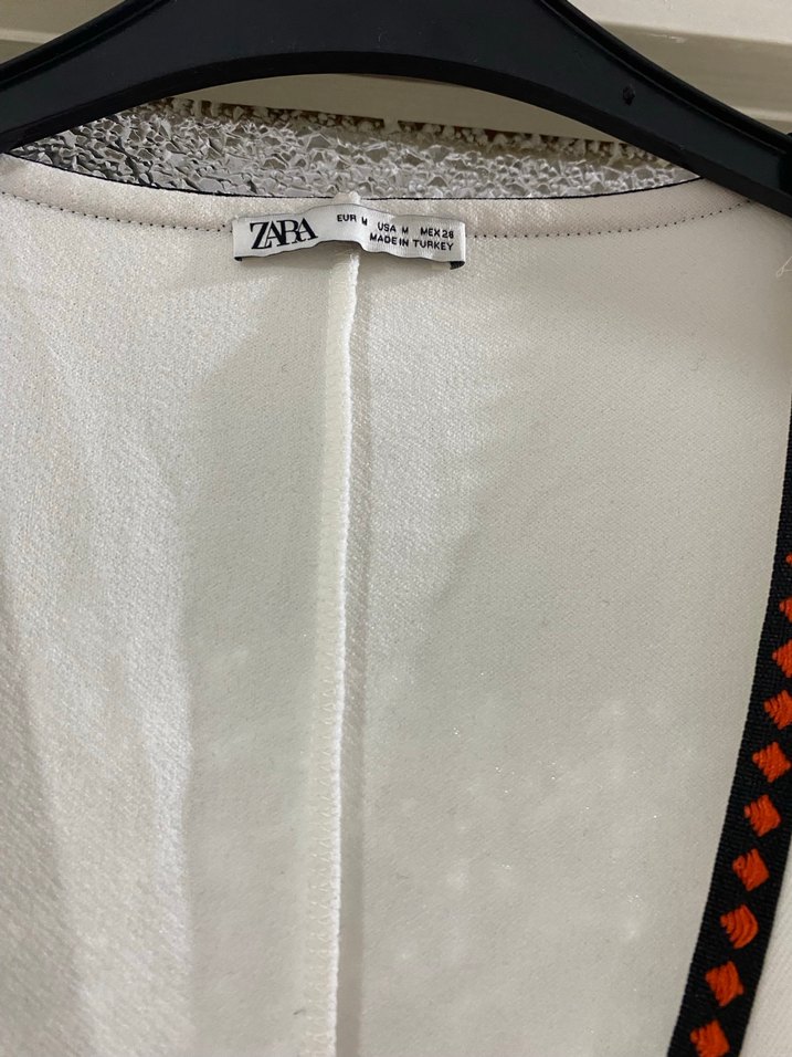 Nakışlı V Yaka Beyaz Elbise - Görsel 2