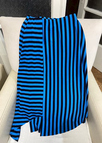 Mavi Siyah Çizgili Etek - Görsel 3