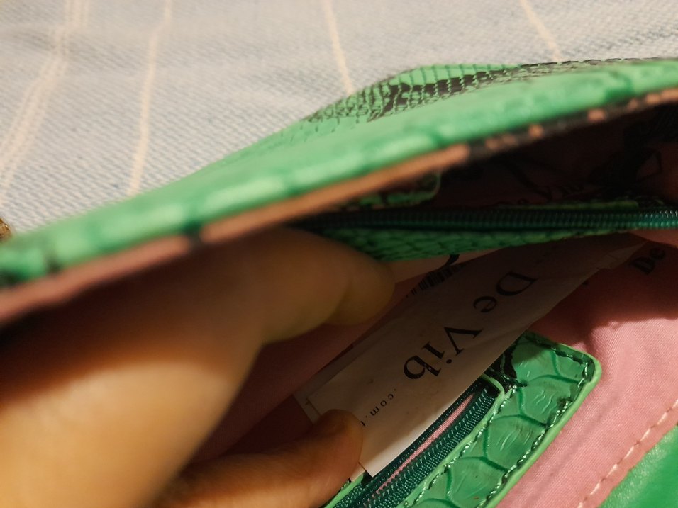 Yılan Desenli Yeşil Deri Kadın Portföy Çanta - Görsel 4