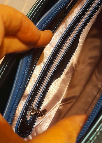 Klasik Yılan Derisi Desenli Gold Kadın Çanta - Görsel 9