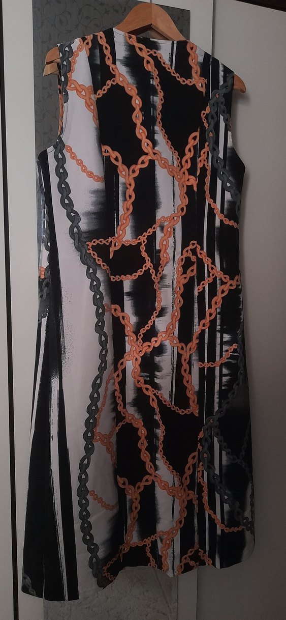 Zincir Detaylı Kadın Uzun Yelek - Görsel 2