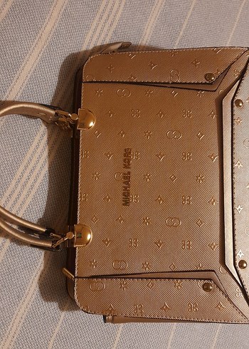 Parlak Gold Deri Kadın Çanta - Görsel 2