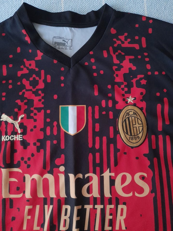 marka temsilidir.Ufak tefek sorunları olan kısa kollu forma - Görsel 2