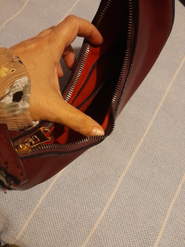 Bordo Deri Kadın Çanta Tokalı - Görsel 5