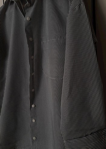 Düğmeli Çizgili Kadın Gömlek - Görsel 3