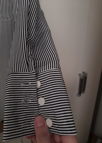 Düğmeli Çizgili Kadın Gömlek - Görsel 5