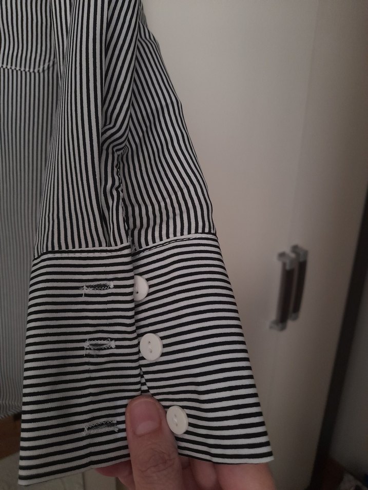 Düğmeli Çizgili Kadın Gömlek - Görsel 5