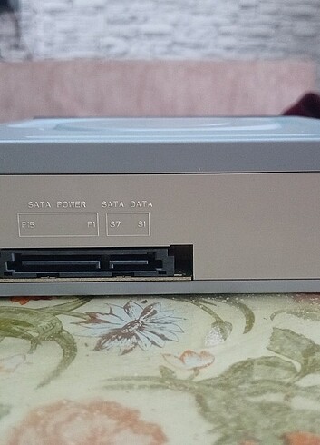 Beden Renk Philips DVD-ROM (DH-16ACSH)