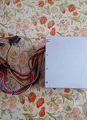 Beden Arızalı Casper 300W PSU