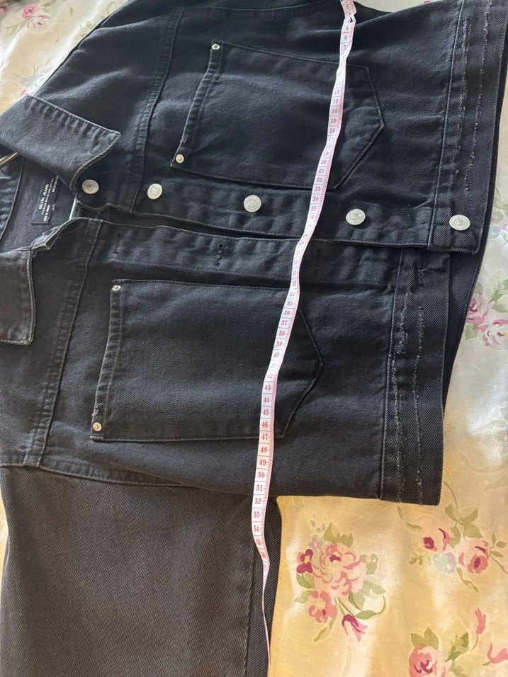 Siyah Düğmeli Bol Kesim Kadın Denim Ceket - Görsel 4