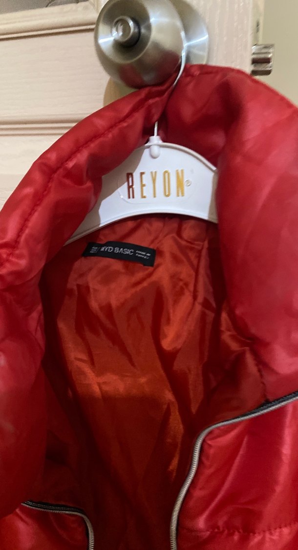 Parlak Kırmızı Fermuarlı Kısa Kadın Ceketi - Görsel 2