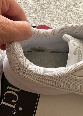 Puma Beyaz Bağcıklı Kadın Spor Ayakkabı
