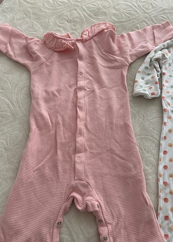 1 Yaş Beden Düğmeli Pembe Kız Bebek Tulum