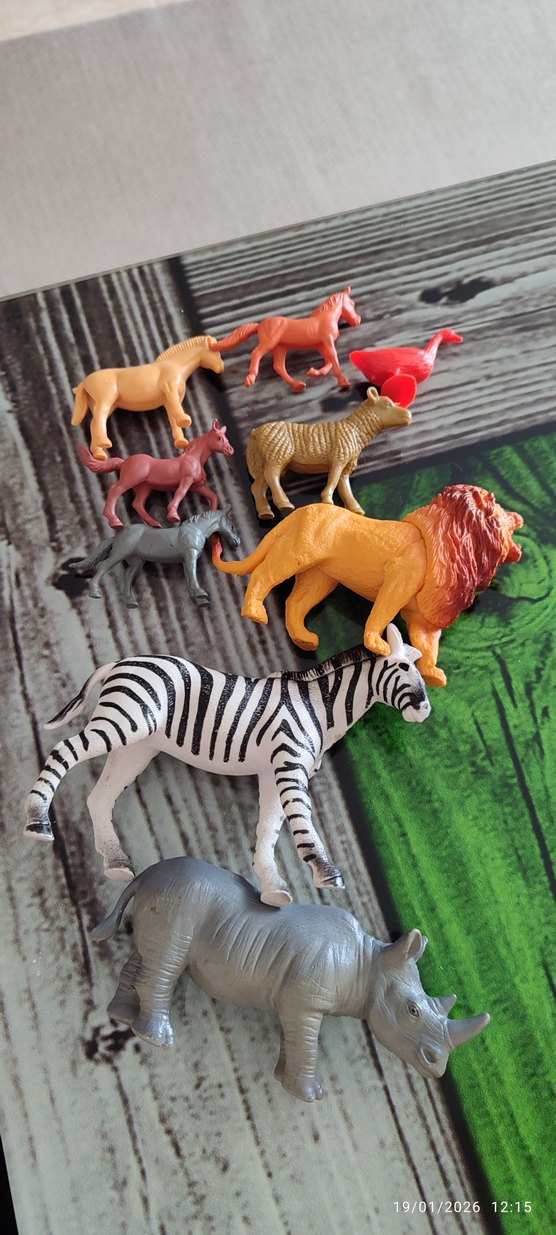 Çeşitli Renklerde Hayvan Aksiyon Figürleri toplam fiyat - Görsel 3