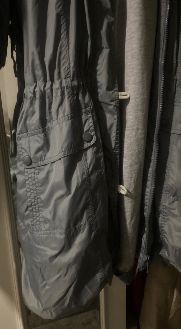 Gri Midi Boy Düğmeli kadın yağmurluk - Görsel 2