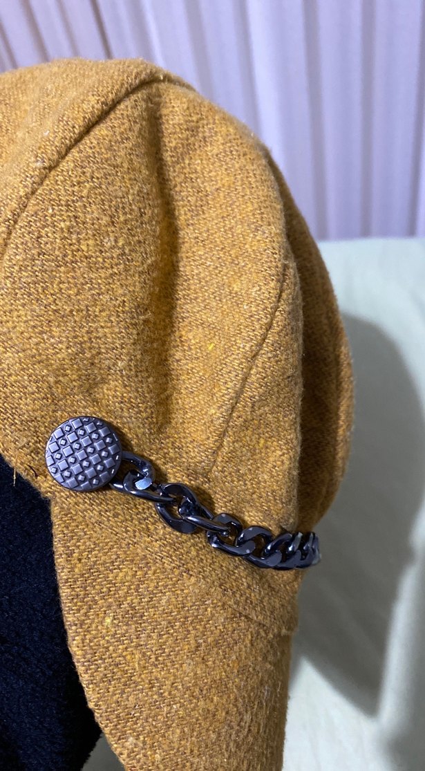 Zincir Detaylı Kahverengi Kadın Yün Şapka - Görsel 3