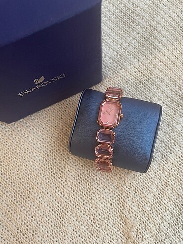swarovski ORİJİNAL SWAROVSKİ SAAT