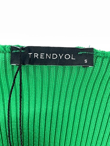 s Beden yeşil Renk Trendyol & Milla Kazak / Triko %70 İndirimli.