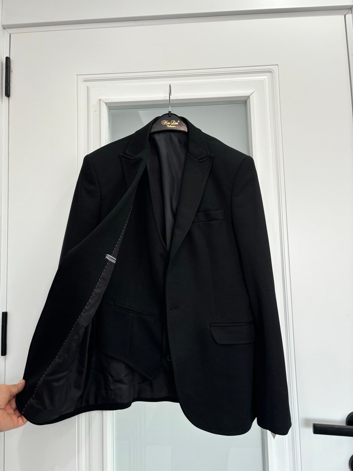 Takım Elbise (Ceket + Yelek + Kravat) - Görsel 3