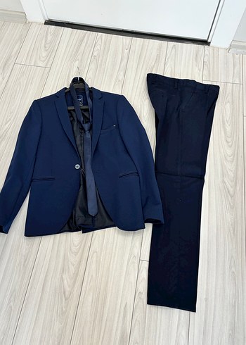 Erkek Lacivert Takım Elbise - Görsel 2