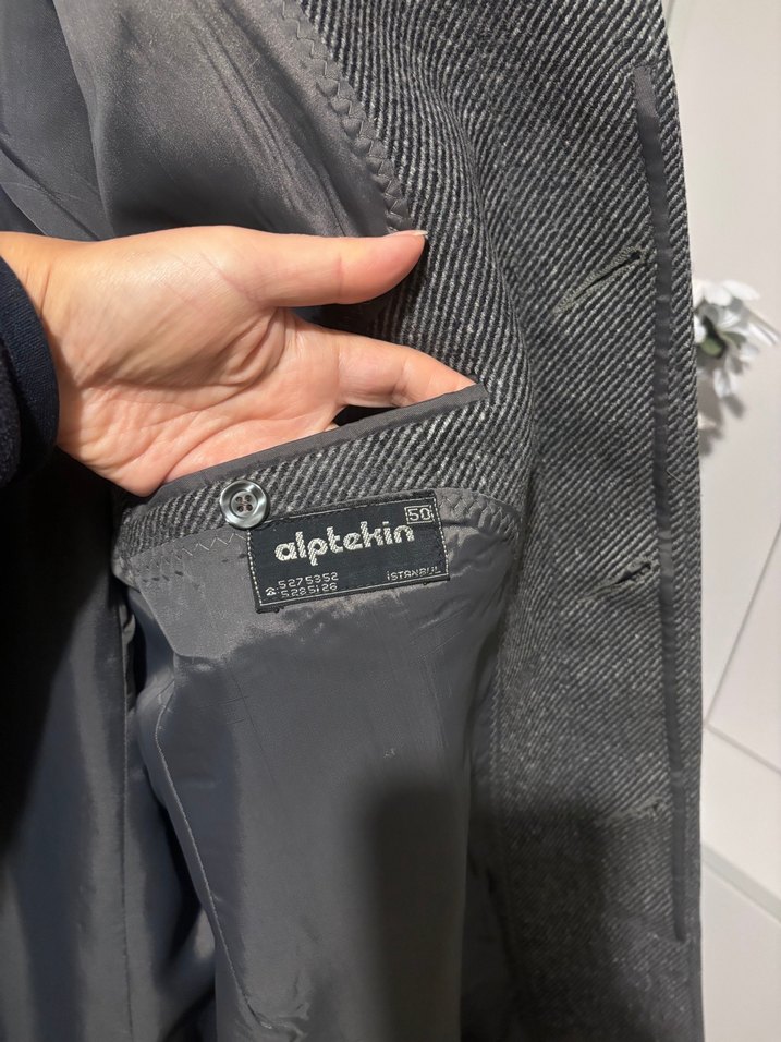 Düğmeli Gri Yün Erkek Kaban - Görsel 4