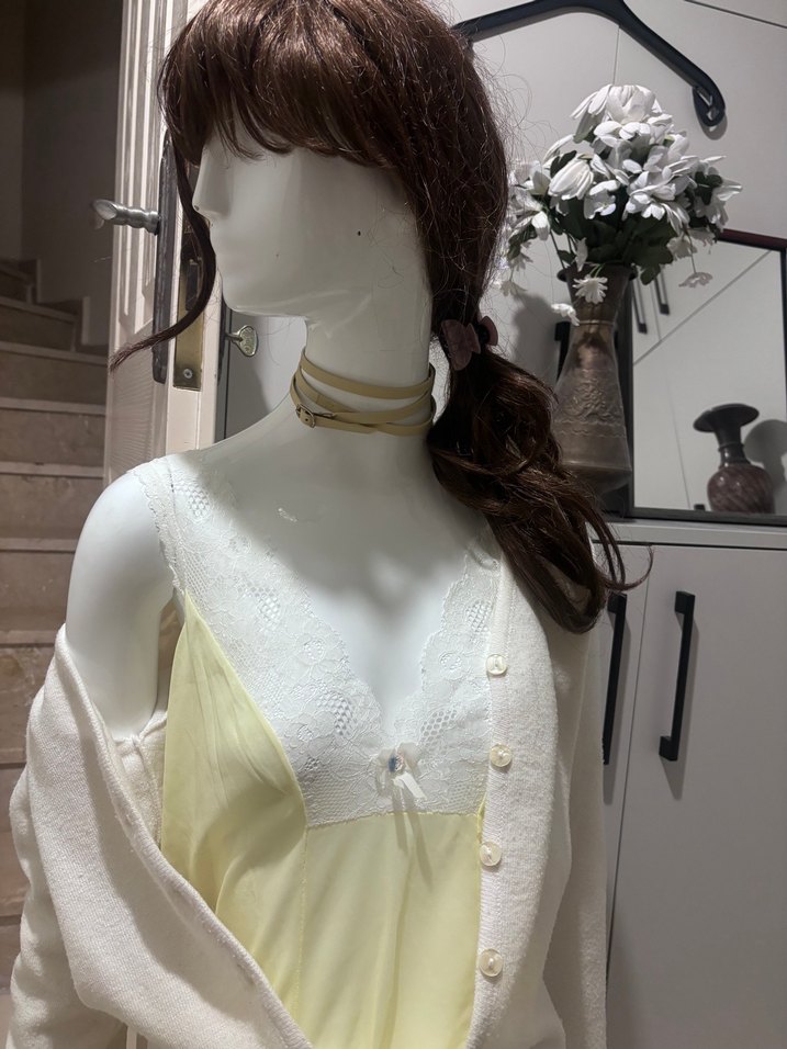 Dantel Detaylı Beyaz Kısa Kadın Hırka - Görsel 4