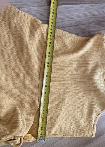 Sarı Keten Mini Askılı Tulum - Görsel 5