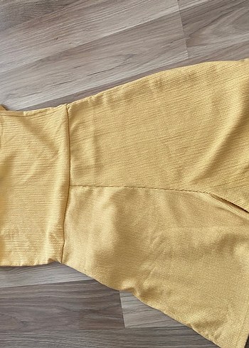 Sarı Keten Mini Askılı Tulum - Görsel 7