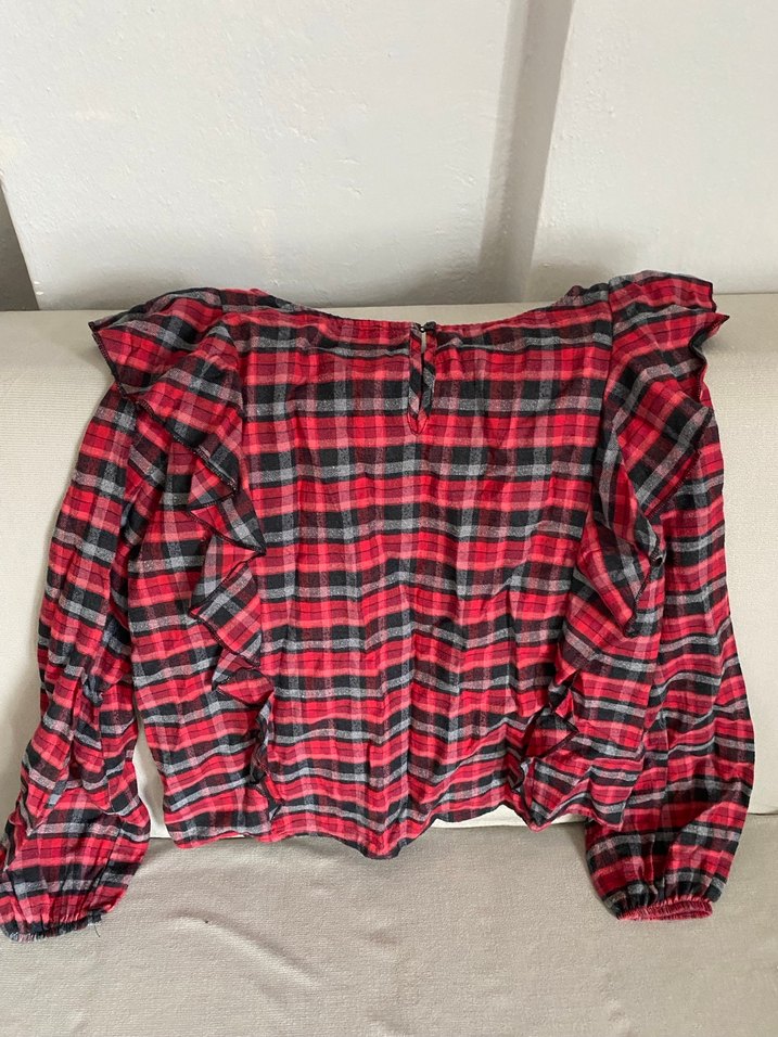 Kareli fırfırlı bluz - Görsel 2