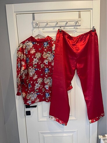 Diğer İndia kullanılmamış saten pijama