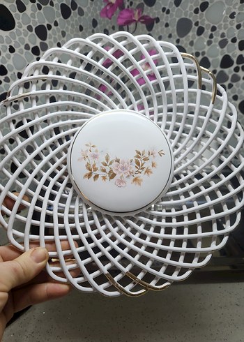 Beyaz Nakışlı Dekoratif Tabak - Görsel 2