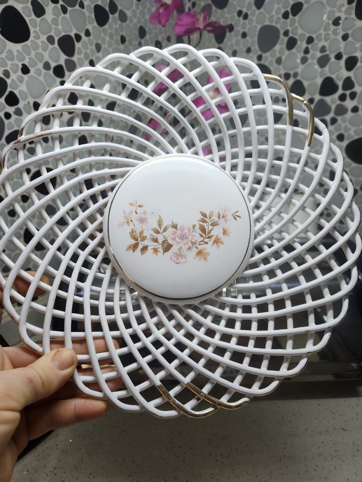 Beyaz Nakışlı Dekoratif Tabak - Görsel 2