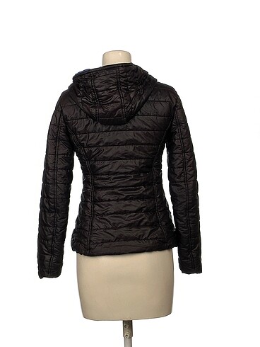 40 Beden Batik Mont %70 İndirimli.