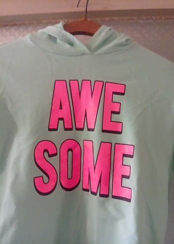 Kızlar için yeşil kapüşonlu sweatshirt - Görsel 2