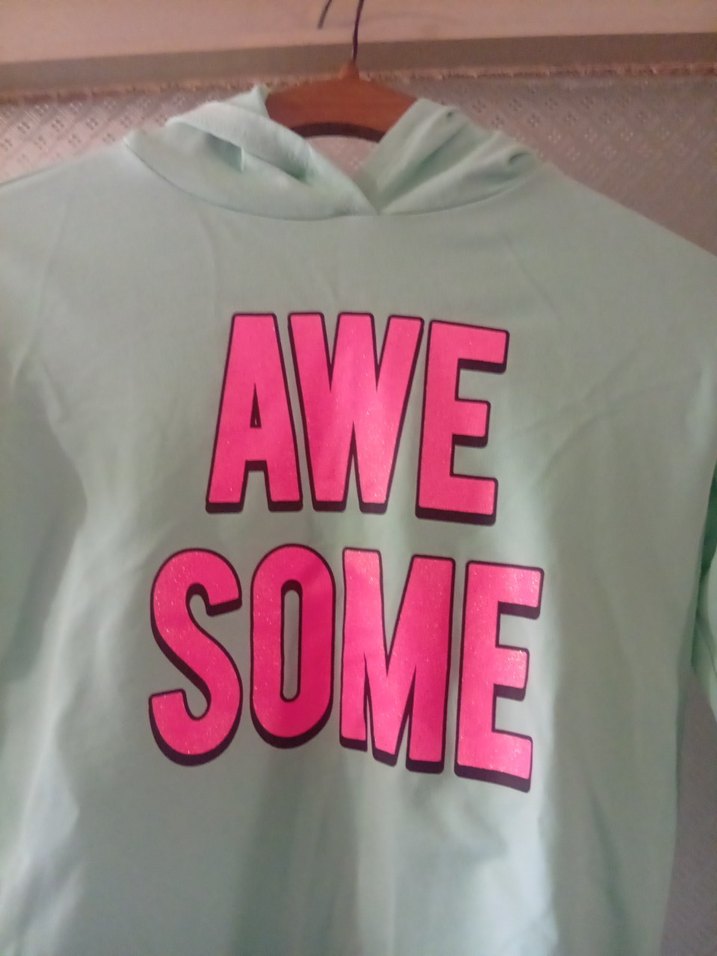 Kızlar için yeşil kapüşonlu sweatshirt - Görsel 2