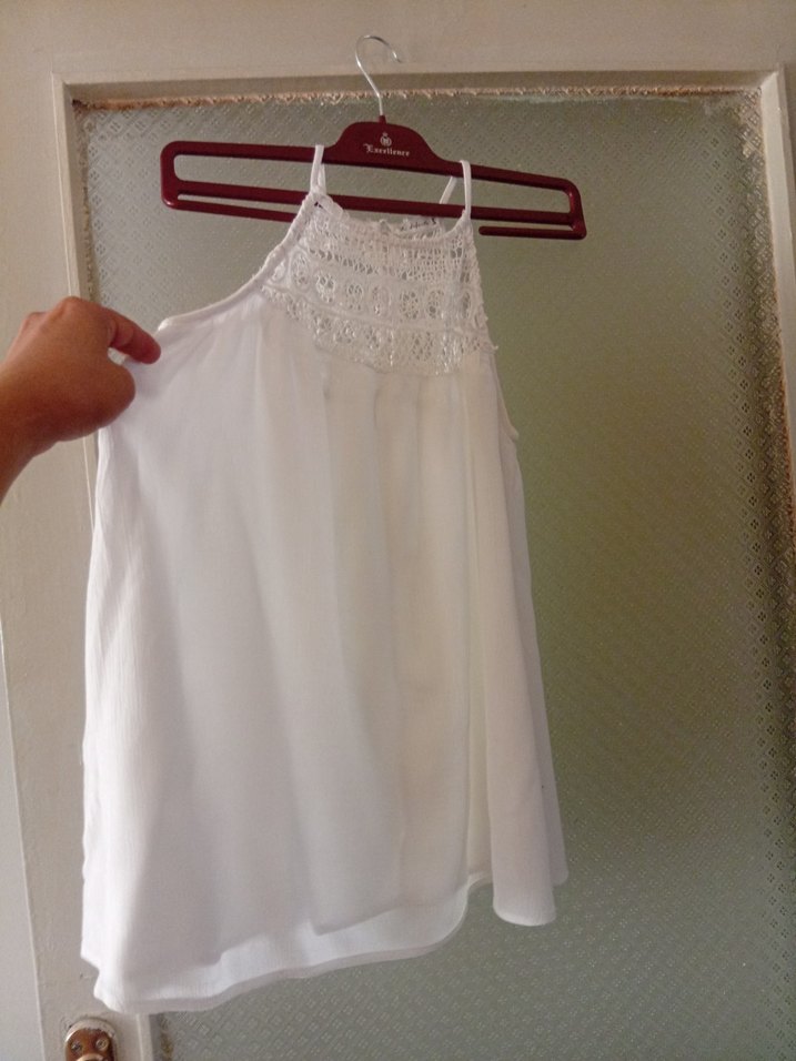 güpür detaylı beyaz kadın bluz - Görsel 3