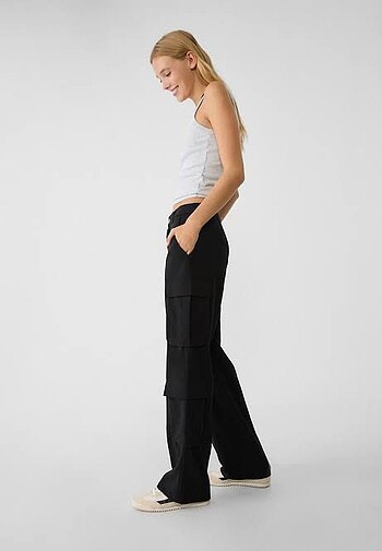 34 Beden Stradivarius Straight Fit Siyah Pantolon
